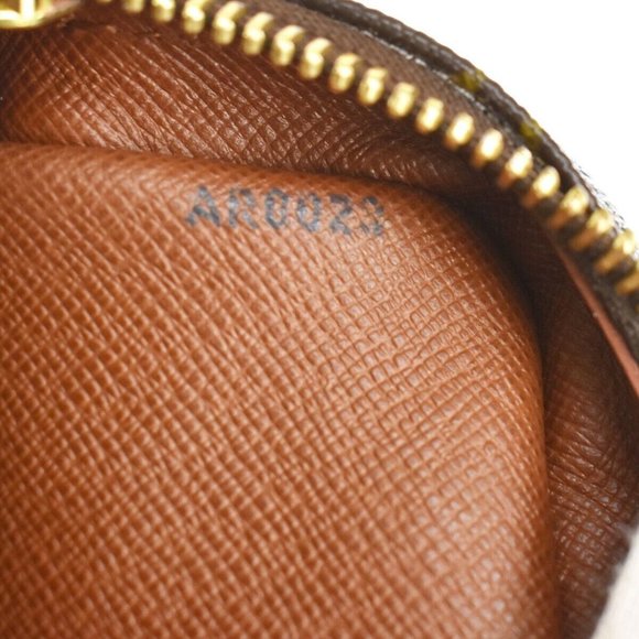 LOUIS VUITTON Amazon Crossbody Shoulder Bag - Picture 15 of 15